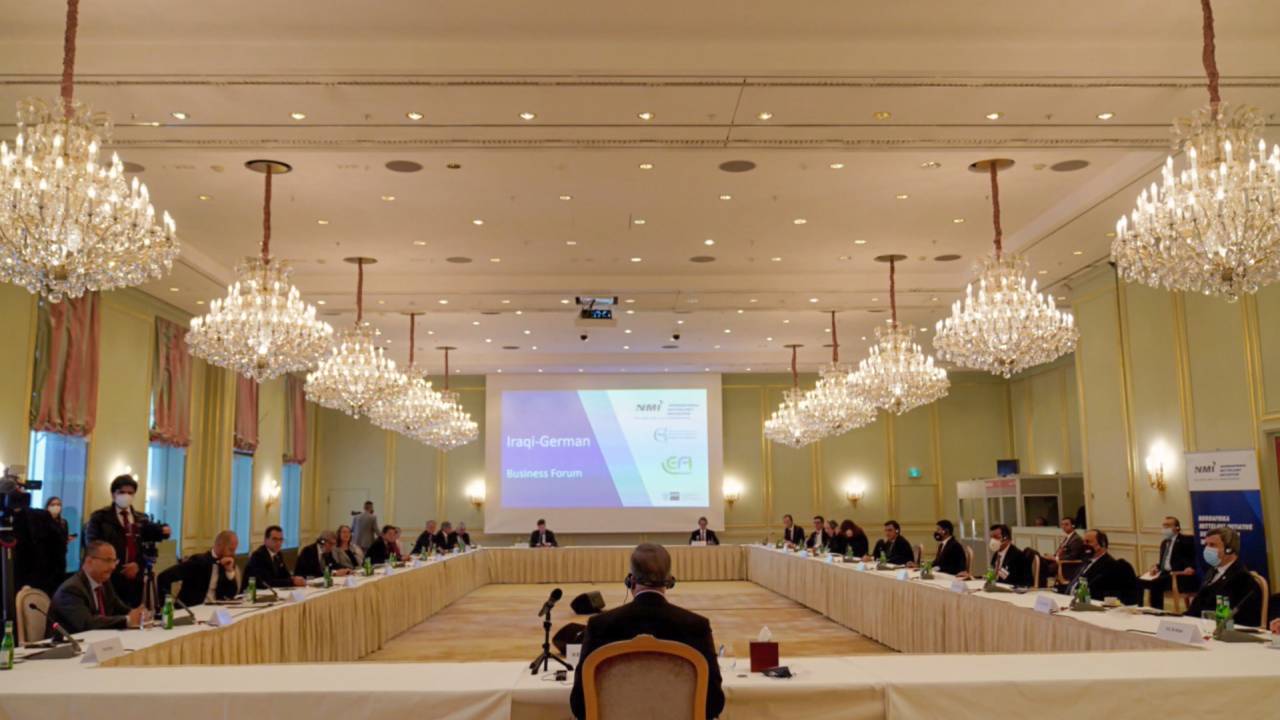 Mustafa Al-Kadhimi trifft Wirtschaftsvertreter