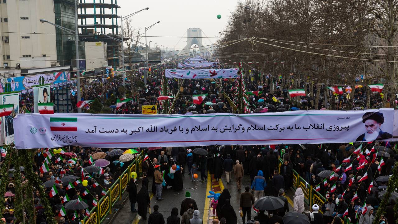 Parade in Teheran zum Jahrestag der Revolution in Iran