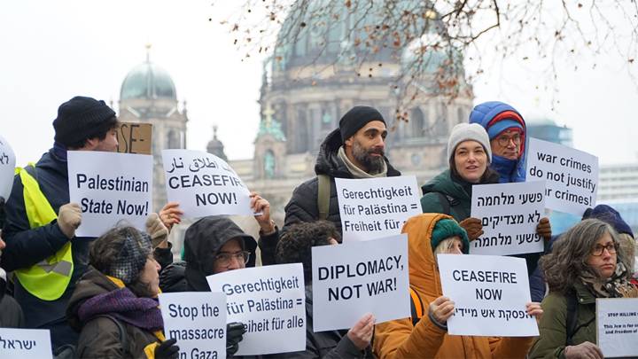 Friedensdemonstration von Israelis in Berlin